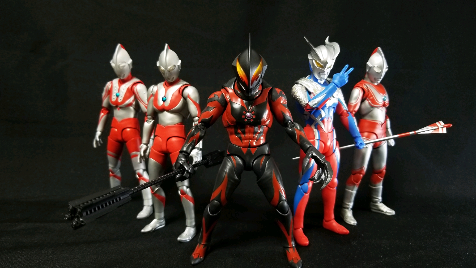 迪士尼的新棋局：为IP注入本土文化携手F1抢年轻消费者